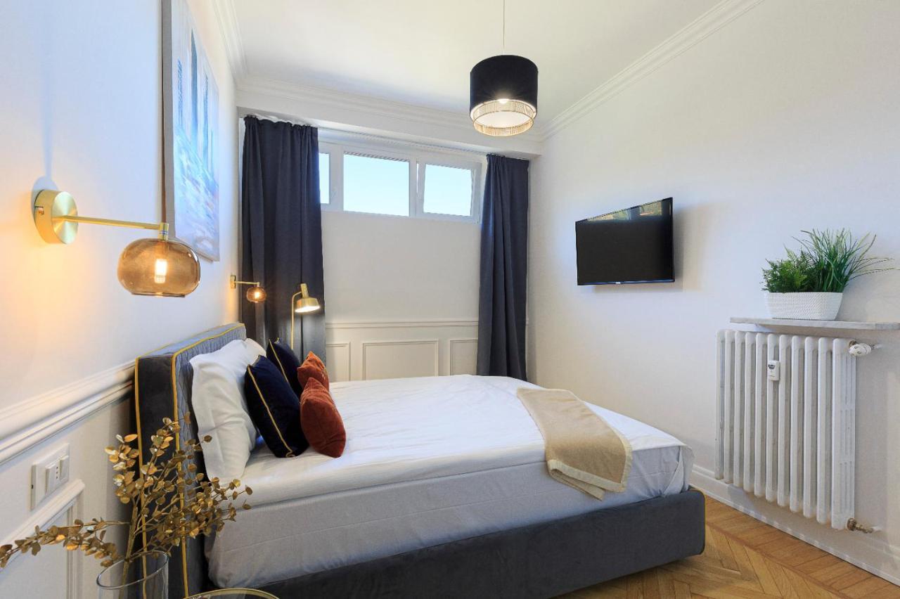 Apartamento Iris Appartement Lesa Buitenkant foto
